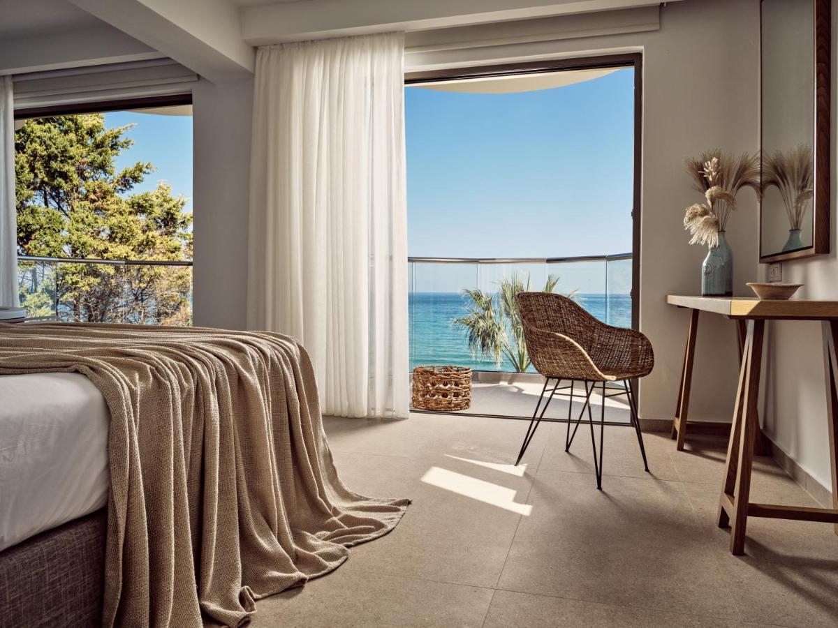 Windmill Bay 4*