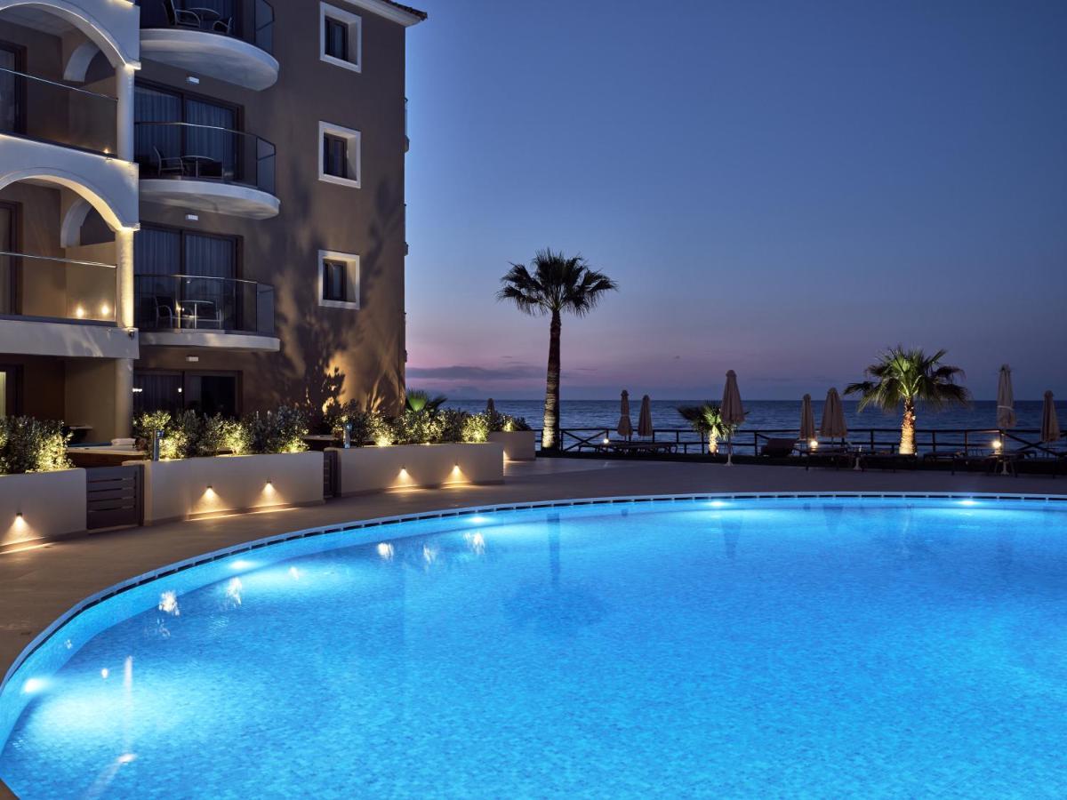 Windmill Bay 4*