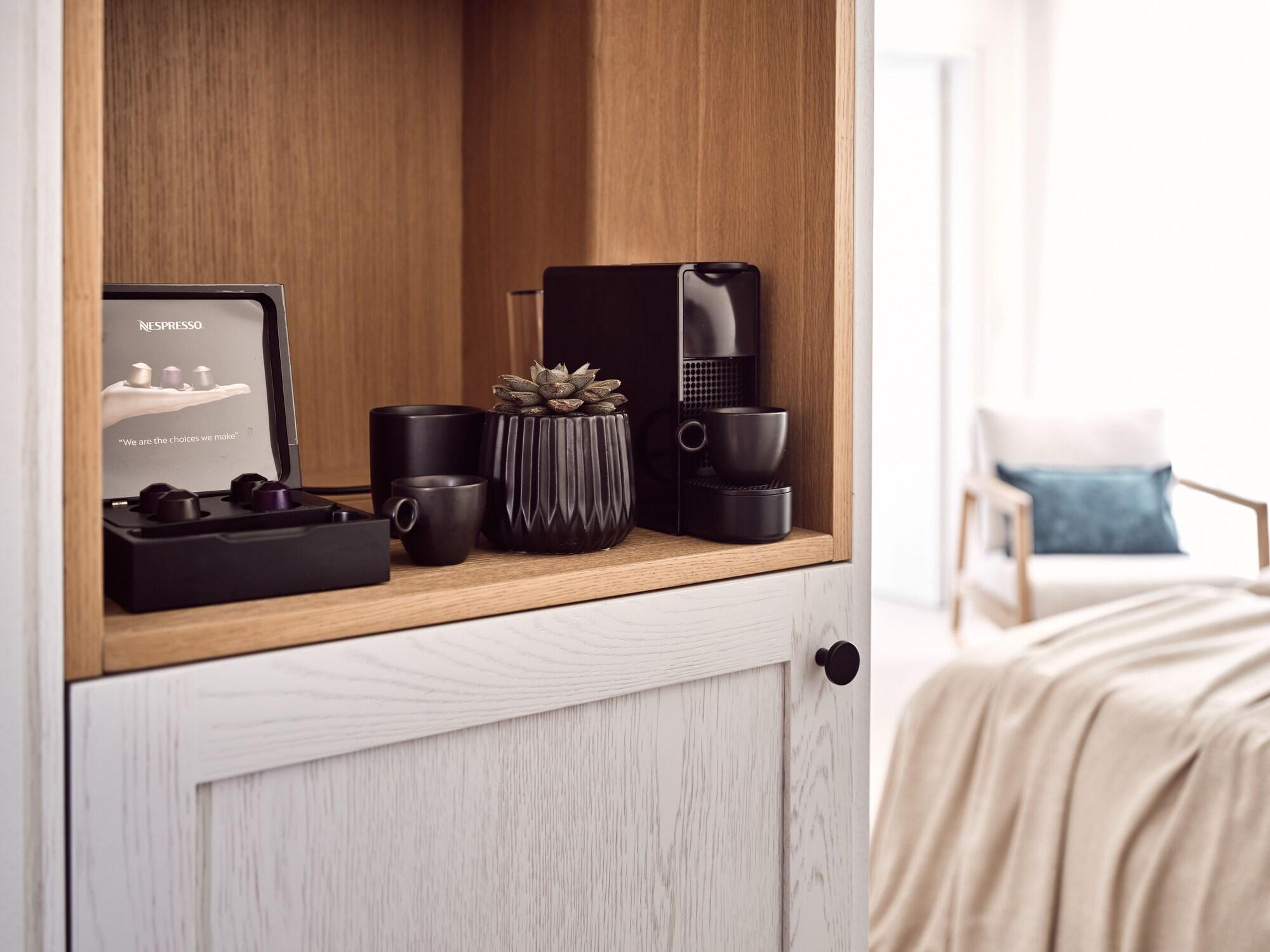 Windmill Bay Aparthotel 4*
